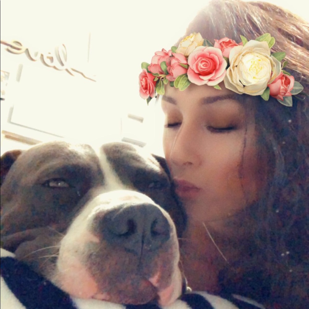 Meet your Posher, Eve